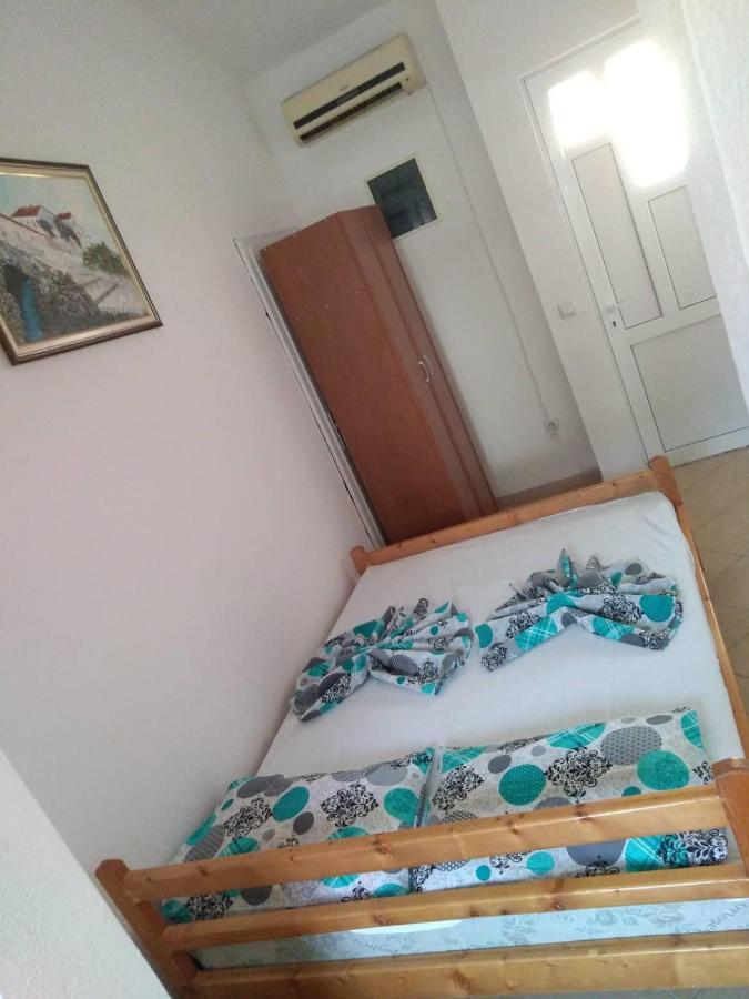 Vito Apartments Sutomore Eksteriør billede