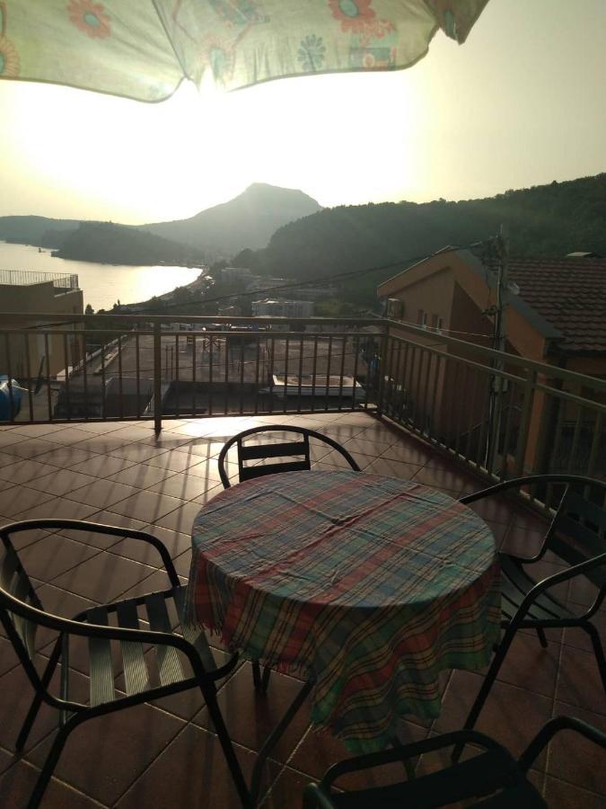 Vito Apartments Sutomore Eksteriør billede