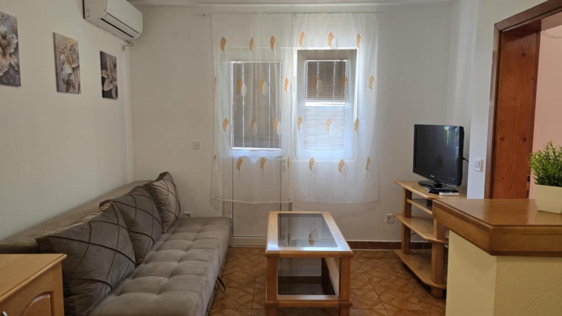 Vito Apartments Sutomore Eksteriør billede