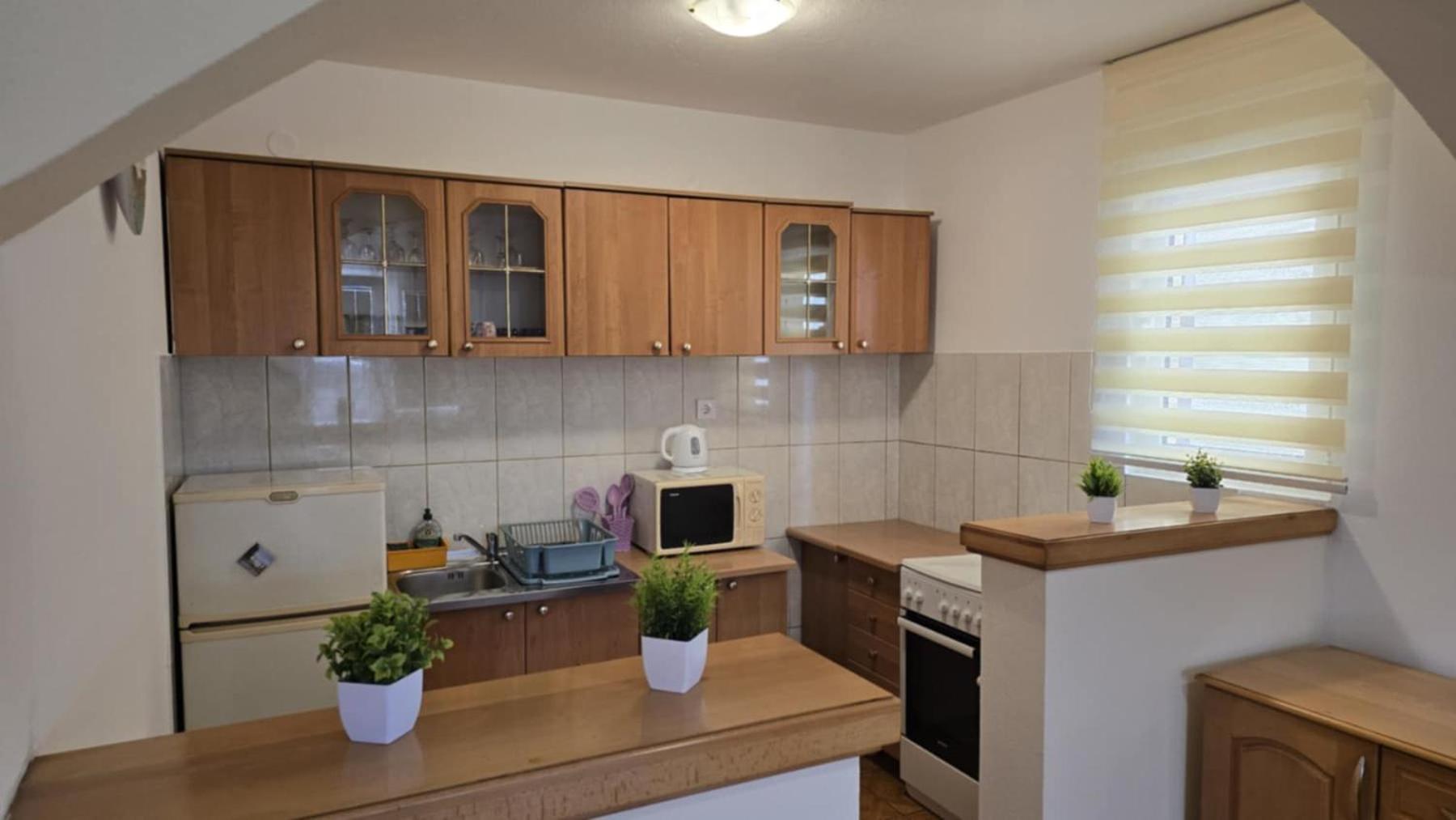 Vito Apartments Sutomore Eksteriør billede